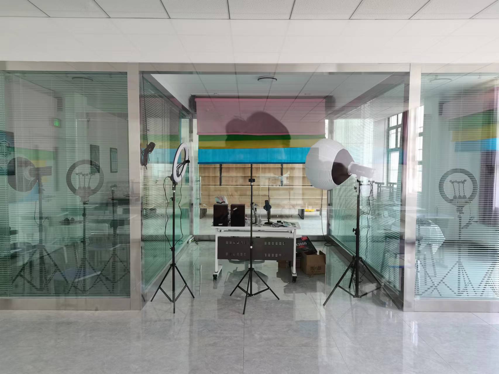 學校電商直播實訓室 學校電商直播實訓室